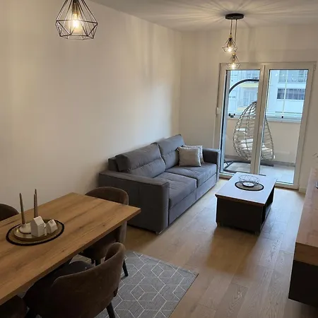 Viktorija Apartman *